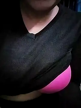 rekhabb123 online show from January 2025 07:49:01 PM