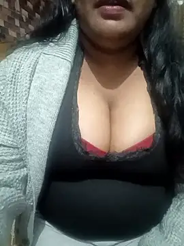 rekhabb123 online show from January 2026 10:09:02 AM