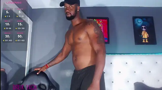 Snapshot of blackdrey18 chatting on December 2024 01:33:01 PM blackdrey18 online show from December 2024 01:33:01 PM