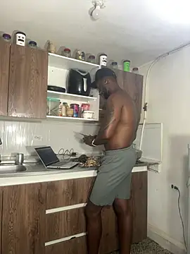 Snapshot of blackdrey18 chatting on January 2025 03:24:01 PM blackdrey18 online show from January 2025 03:24:01 PM