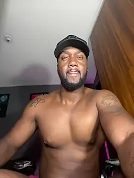 Snapshot of blackdrey18 chatting on February 2025 02:31:02 PM blackdrey18 online show from February 2025 02:31:02 PM