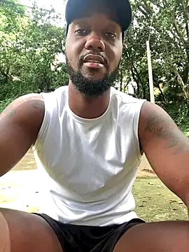 Snapshot of blackdrey18 chatting on November 2025 03:52:02 PM blackdrey18 online show from November 2025 03:52:02 PM