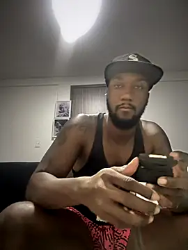 Snapshot of blackdrey18 chatting on November 2025 12:05:02 PM blackdrey18 online show from November 2025 12:05:02 PM