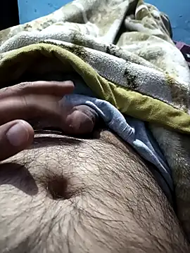 witchhunter1 online show from November 2025 08:40:01 AM