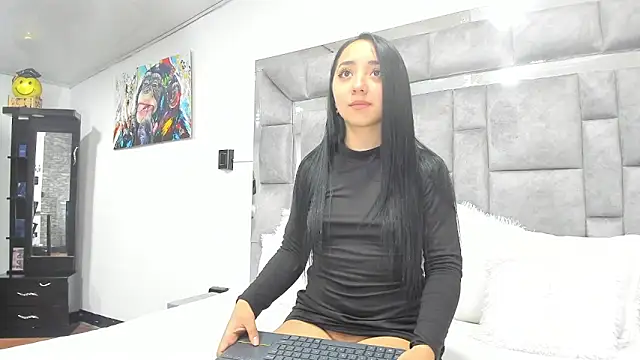 Candy And Andy  online show from June 2026 05:50:01 PM
