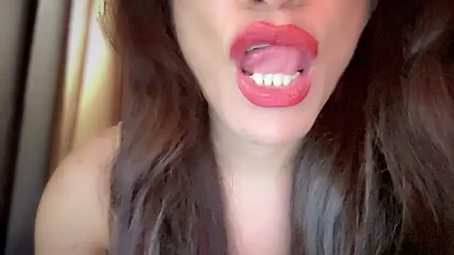 QUEEN LILITH online show from July 2026 07:11:02 AM