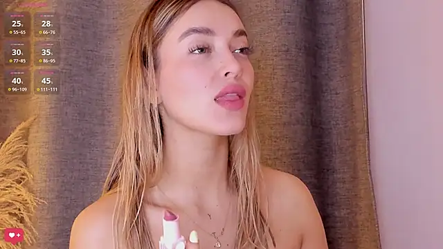 Assh lee  online show from September 2025 12:27:02 PM