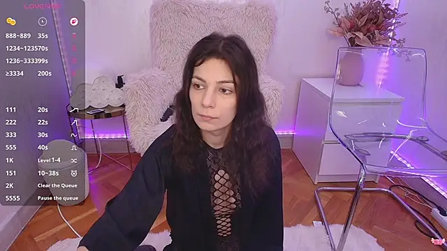 Anna Lewis online show from May 2026 06:31:02 AM