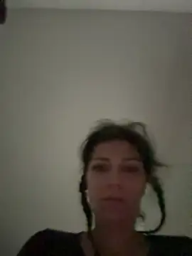 Anna Lewis online show from July 2026 07:45:01 AM
