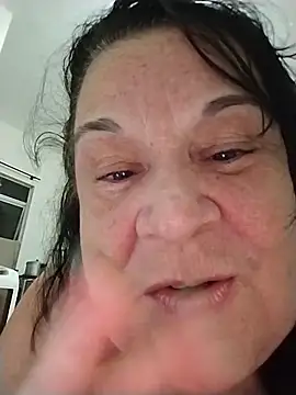 Yaya Mineira online show from May 2026 11:34:04 PM