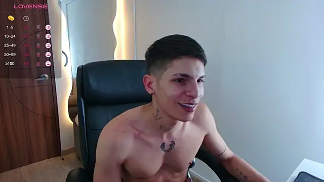 harrisoncuper online show from January 2025 11:32:02 PM