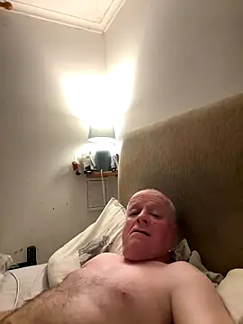 locallad88 online show from November 2025 08:20:02 PM