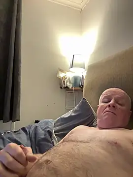 locallad88 online show from February 2026 08:46:02 PM