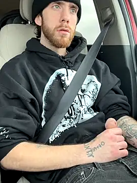 Snapshot of KcCumz19 chatting on January 2026 06:44:02 PM KcCumz19 online show from January 2026 06:44:02 PM