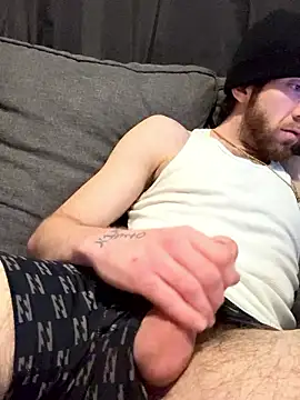 Snapshot of KcCumz19 chatting on January 2026 02:09:02 PM KcCumz19 online show from January 2026 02:09:02 PM