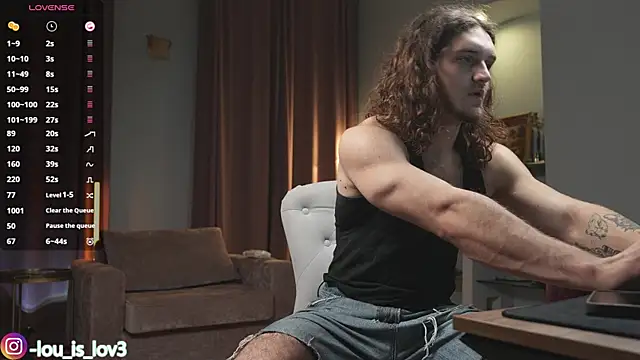 Louis Karlos online show from October 2025 03:47:01 AM