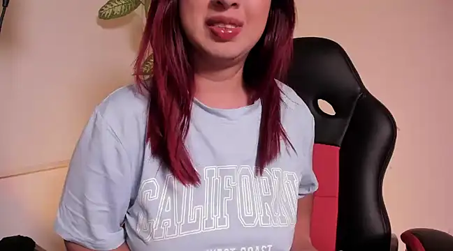 madelaine blosson online show from January 2025 04:41:02 AM