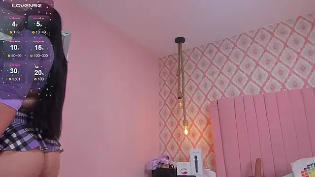 MAGIEVANS1 online show from January 2025 12:04:02 PM