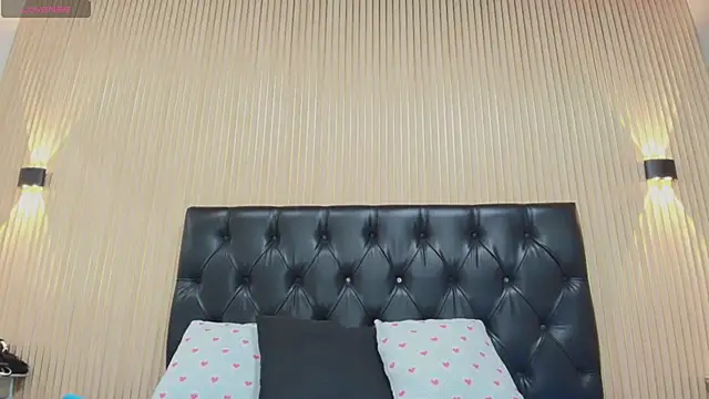  Valeria Brown online show from October 2025 01:35:01 AM