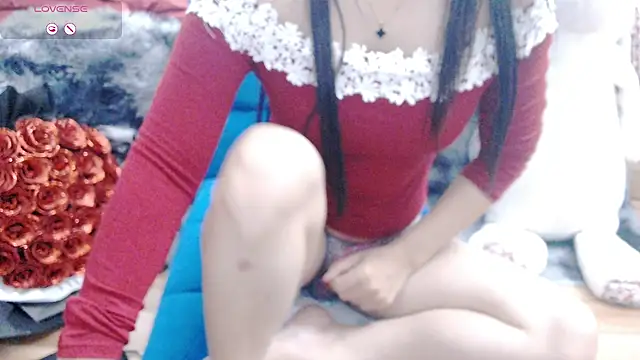 Snapshot of kichigirl chatting on October 2025 02:11:02 AM kichigirl online show from October 2025 02:11:02 AM