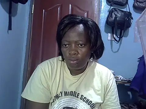 Snapshot of Ebonyceline chatting on June 2026 06:07:01 AM Ebonyceline online show from June 2026 06:07:01 AM