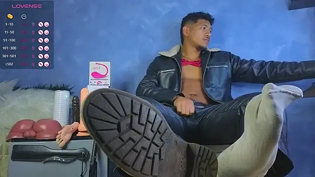 TomLover 12 online show from July 2026 01:34:01 AM