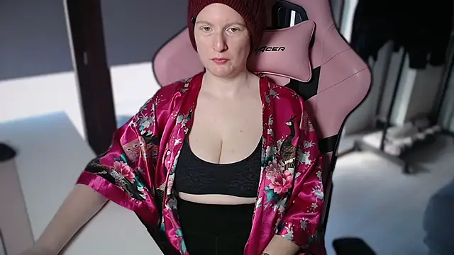 Exotic-Desire online show from April 2026 07:14:01 AM