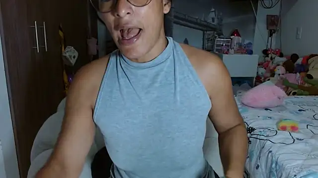 kateleyagrey online show from December 2024 11:00:02 AM