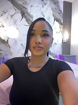 Snapshot of TianaaJackson chatting on June 2026 09:46:02 PM TianaaJackson online show from June 2026 09:46:02 PM