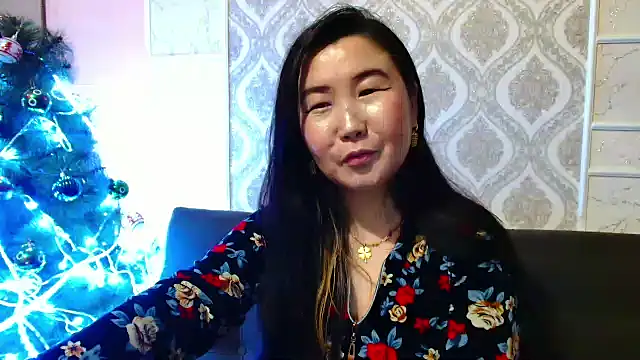 Bet Lu online show from December 2024 09:44:02 PM