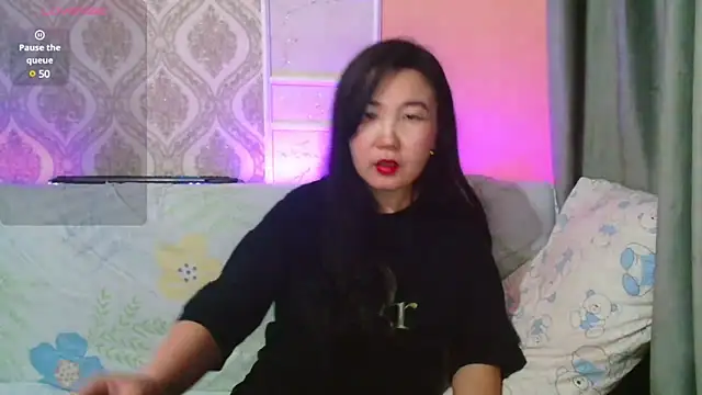 Bet Lu online show from March 2025 12:29:01 PM