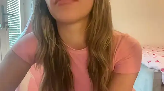 Lillymariee online show from February 2025 12:11:02 PM