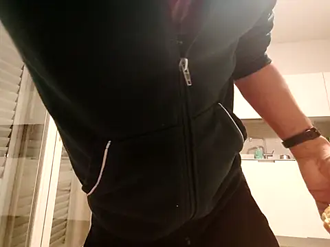 PepeCharlie27 online show from April 2026 08:06:01 PM