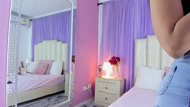 Snapshot of lulumars chatting on December 2024 10:23:02 AM lulumars online show from December 2024 10:23:02 AM