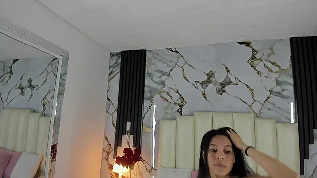 Snapshot of lulumars chatting on February 2025 04:01:02 AM lulumars online show from February 2025 04:01:02 AM