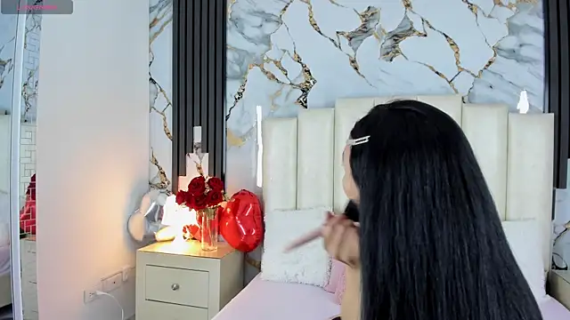 Snapshot of lulumars chatting on February 2025 04:09:02 AM lulumars online show from February 2025 04:09:02 AM