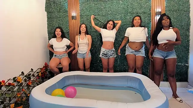 Snapshot of lulumars chatting on October 2025 05:21:02 AM lulumars online show from October 2025 05:21:02 AM