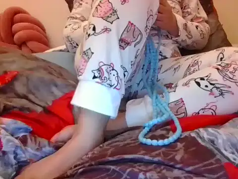 RealLittleRedRidingHood online show from November 2025 03:55:02 PM