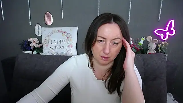 Abby Taylorr online show from April 2026 06:19:01 AM