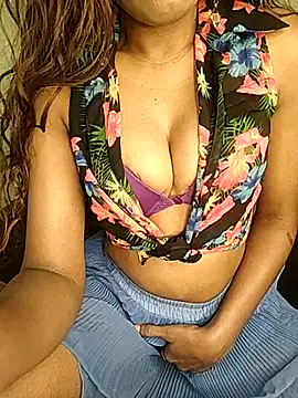 Indian-Squirt online show from February 2025 05:52:01 AM