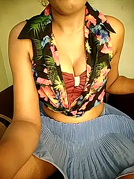 Indian-Squirt online show from March 2025 03:53:02 AM