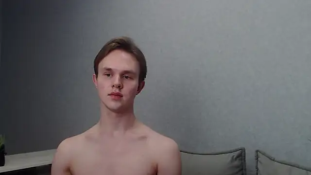 MartinMendez online show from March 2025 07:03:02 PM