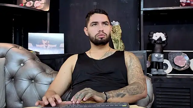 matteosantos online show from October 2025 12:37:01 PM