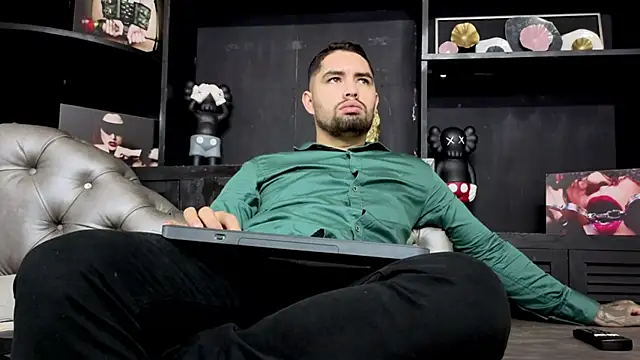 matteosantos online show from November 2025 11:30:01 AM