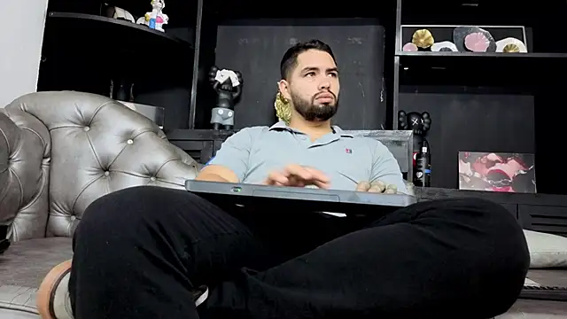 matteosantos online show from February 2026 11:52:01 AM