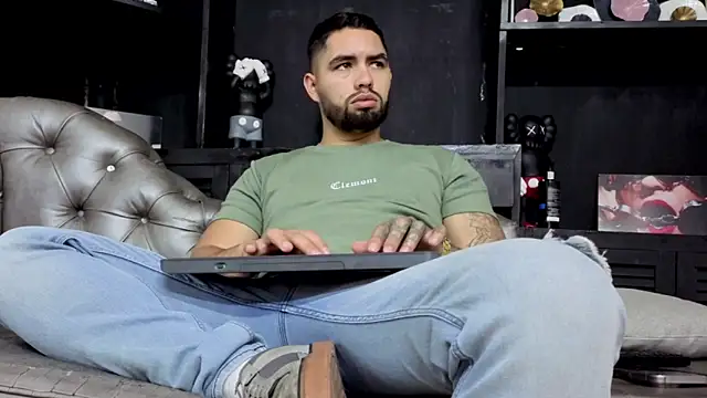 matteosantos online show from February 2026 11:33:01 AM