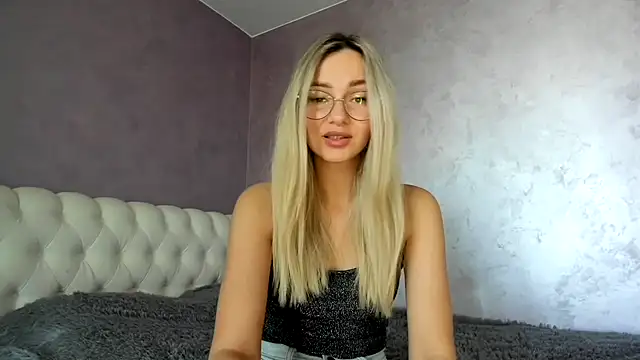  DarkRose  online show from March 2025 08:22:01 AM