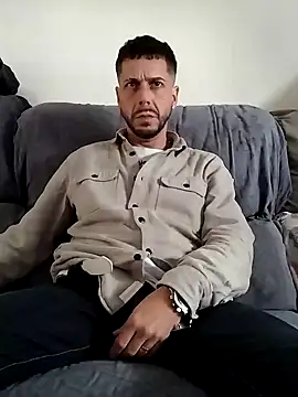 LoGaNfree88 online show from January 2025 11:43:02 AM