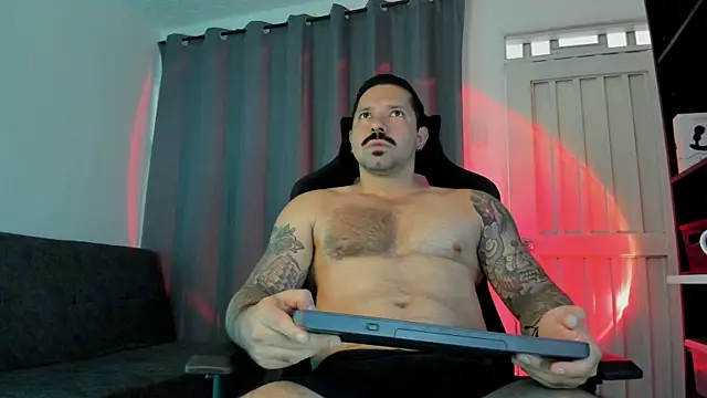 Pierre Vidal online show from November 2025 09:14:02 PM