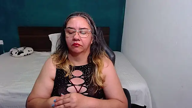 scaelettdubois online show from November 2025 11:16:02 AM